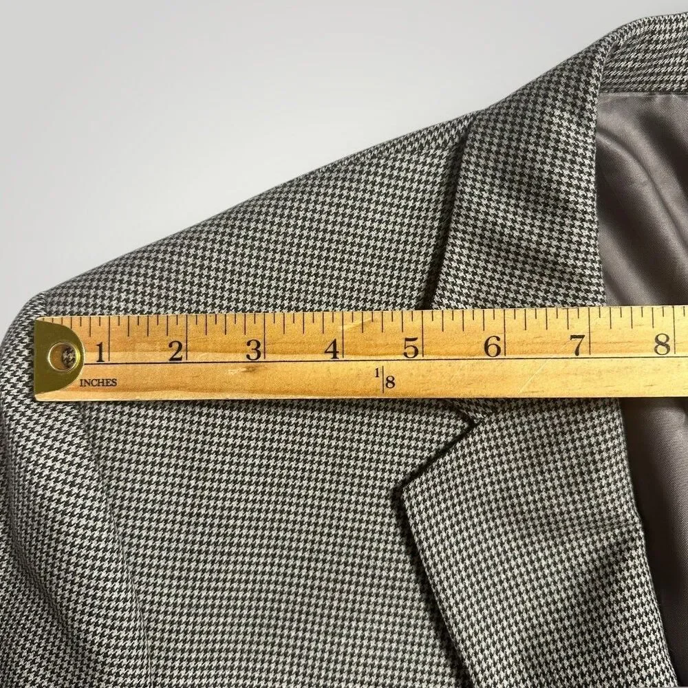 JOS A BANK Mens Blazer Sport Coat 48XL Two Button Jacket Houndstooth Gray Wool
